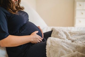 Pijat Prenatal: Relaksasi untuk Moms