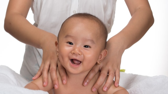 Baby Spa: Rileksasi dan Perkembangan Otak
