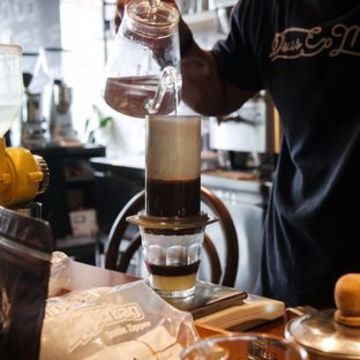 Latte Art Beyond Borders: International Baristas Share Skills