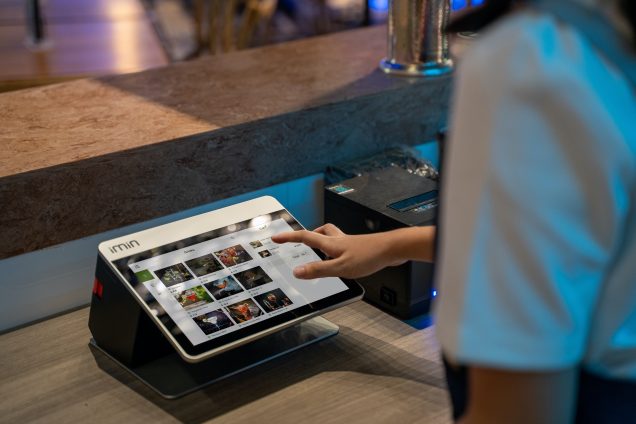 How Technology is Changing the Hotel Industry