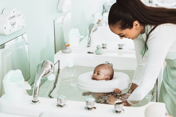 Rahasia Baby SPA: Kenapa Moms Wajib Memasukkan Baby SPA dalam Rutinitas Si Kecil?