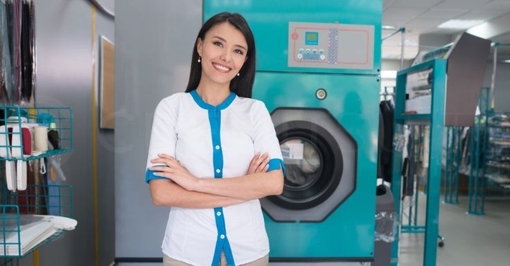Laundry attendant pemula