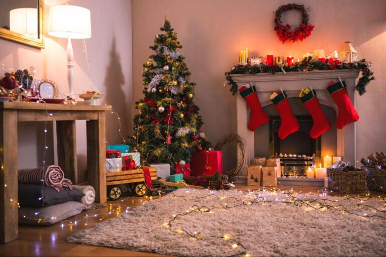 Rahasia di Balik Tradisi Gantung Kaos Kaki Natal