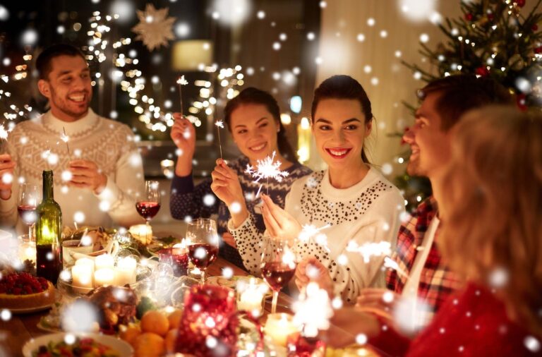 10 Tradisi Natal Unik dari Berbagai Negara yang Menginspirasi
