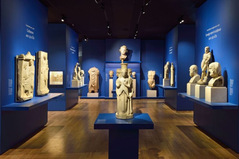 Cool Museums, Happy Visitors: Strategies to Bring History to Life